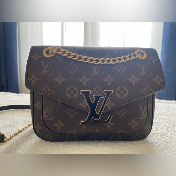 Louis Vuitton Handbags - Louis Vuitton Passy handbag